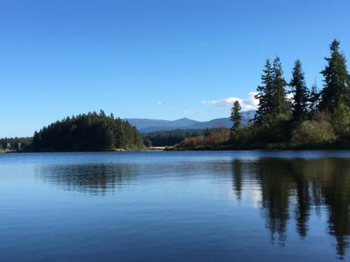 Quennell Lake