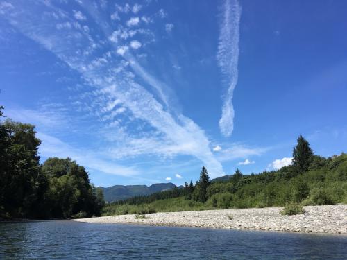 48EAB514-2329-4168-A49A-80B45FF93DEA resize